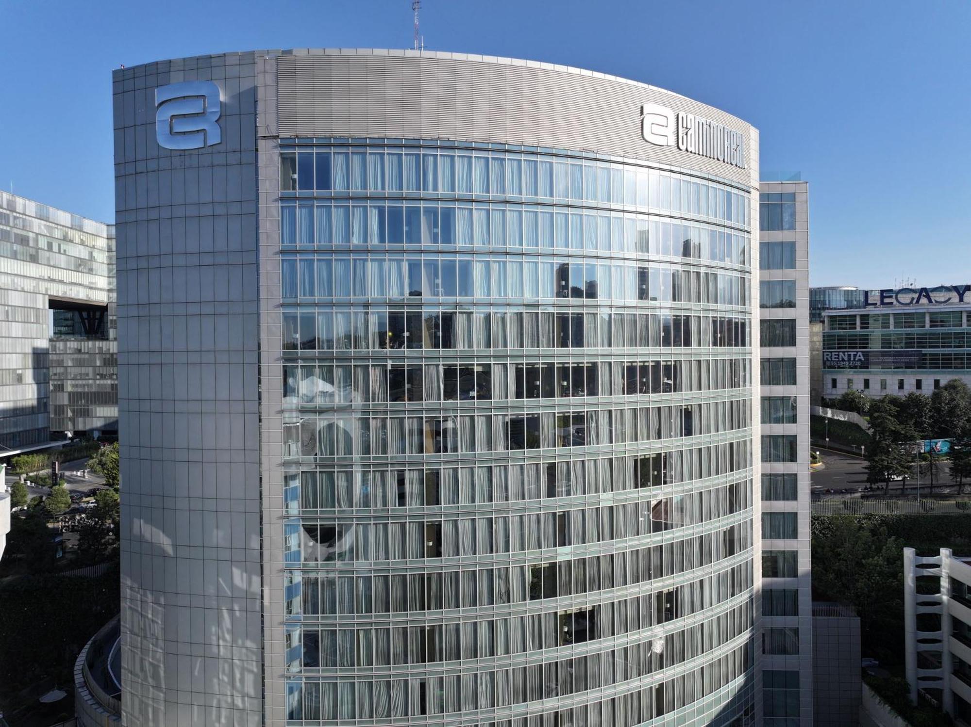 卡米诺里尔圣塔菲酒店 墨西哥城 外观 照片 Headquarters of the European Anti-fraud Office in Rue Joseph II, Brussels